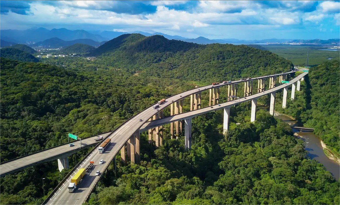 Brasil deve dobrar investimentos para zerar déficit em infraestrutura