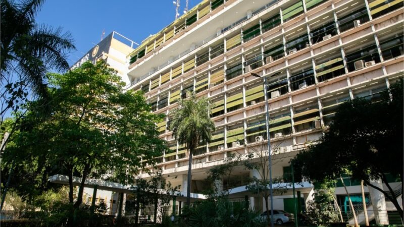 Prefeitura de Cuiabá paga salários de setembro e movimenta R$ 146 milhões na economia