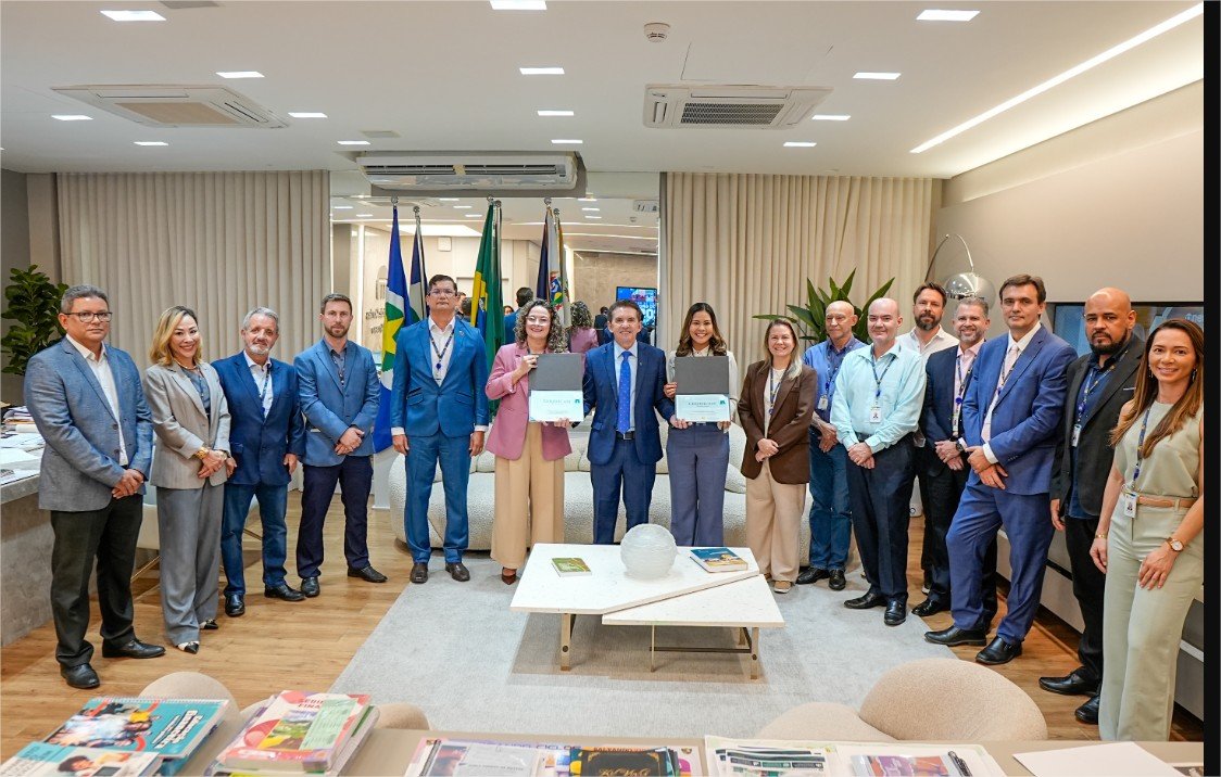 Sérgio Ricardo destaca certificação internacional em auditoria conquistada por servidoras do TCE-MT