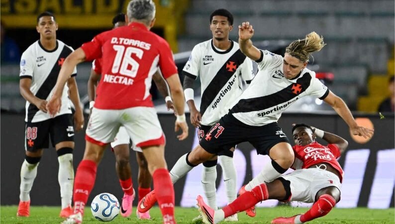 Vasco empata com o Santa Fe. Tudo em aberto nas quartas da Sula