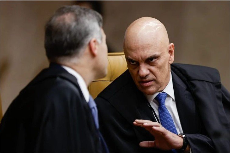 Moraes e Mendonça batem boca e quase chegam às vias de fato no STF