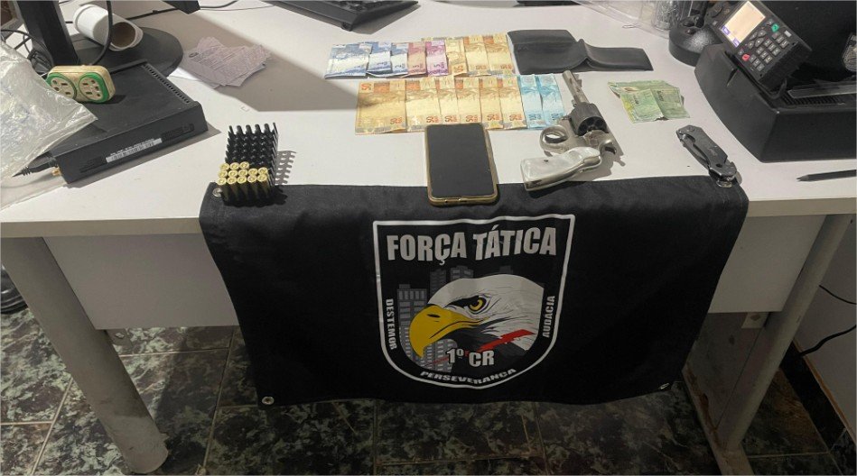 Força Tática prende homem suspeito de ameaçar moradores com arma de fogo em Nova Brasilândia