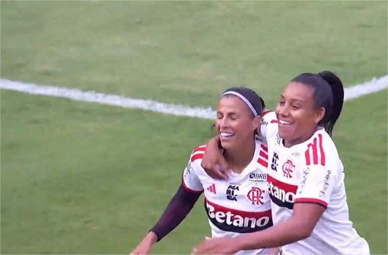 Flamengo segura a Ferroviária e avança no Brasileiro Feminino