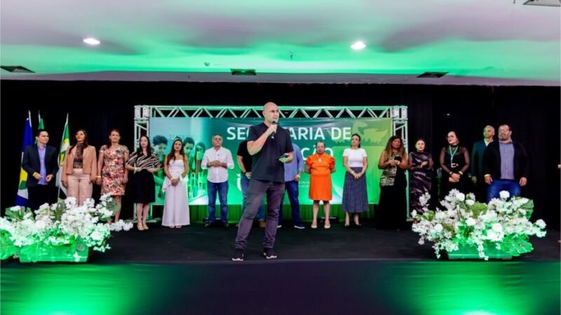 Prefeito anuncia 173 novos diretores e 195 coordenadores para a rede municipal de Cuiabá