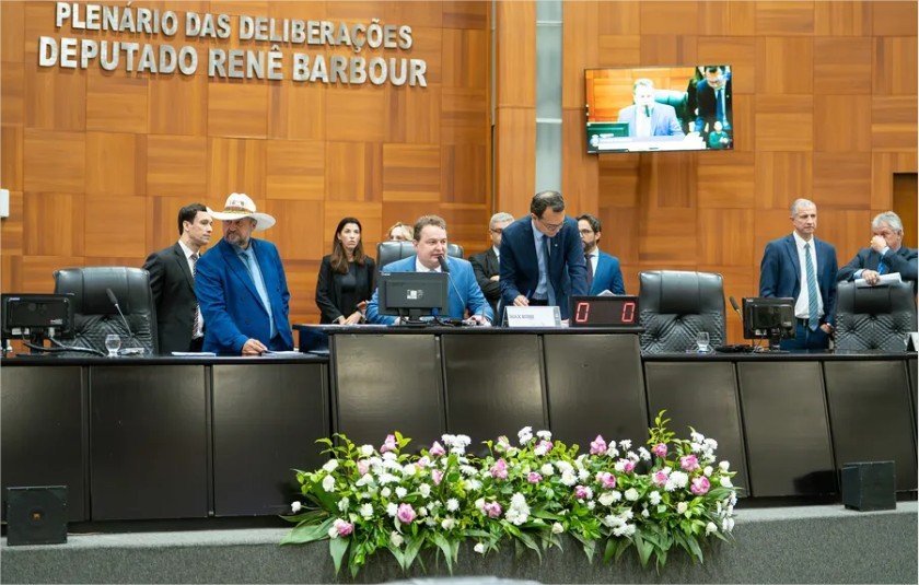 Assembleia aprova Lei de Diretrizes Orçamentárias para 2027 e empréstimo de R$ 1,5 bilhão