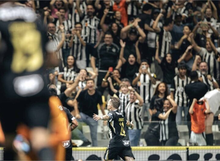 Bernard iguala Reinier em artilharia da temporada no Atlético-MG