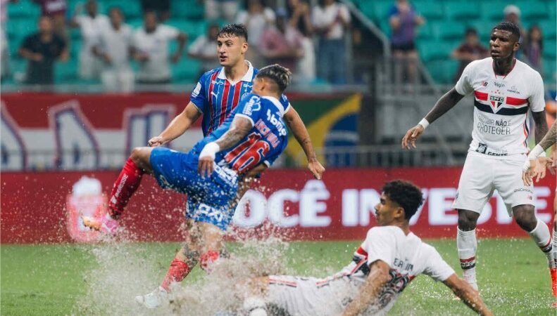 Bahia vence o São Paulo, em Salvador, e cola no G6 do Brasileirão
