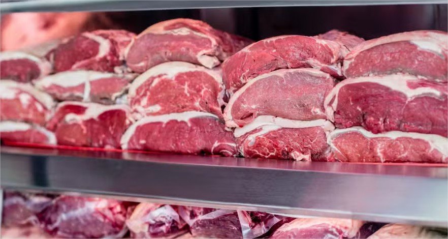Indústria de carne bovina considera ‘inaceitável’ esperar dois anos para voltar a exportar à União Europeia