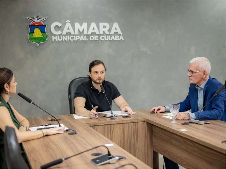Comissão de Educação aprova projetos voltados à comunicação alternativa e ao ensino religioso