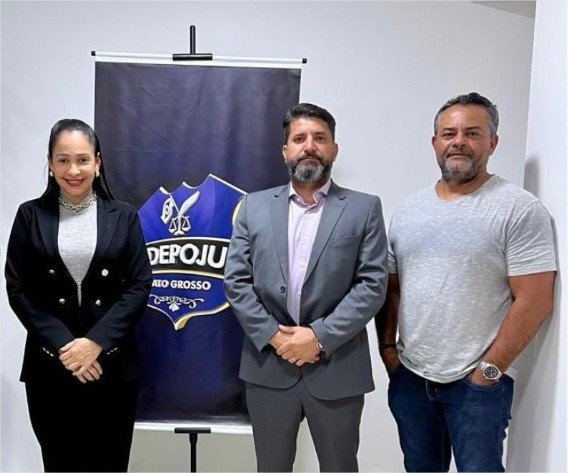 Sindepojuc e Sinpol contestam no MTPrev exclusão de tempo de mandato classista da atividade policial para aposentadoria