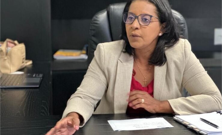 Gisela sinaliza redução de cargos e secretarias em MT: “vamos cortar o que dá”