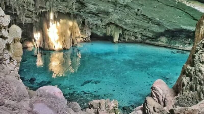 Fechada há 24 anos, Gruta Lagoa Azul pode voltar a receber turistas após nova licitação de R$ 891 mil em MT