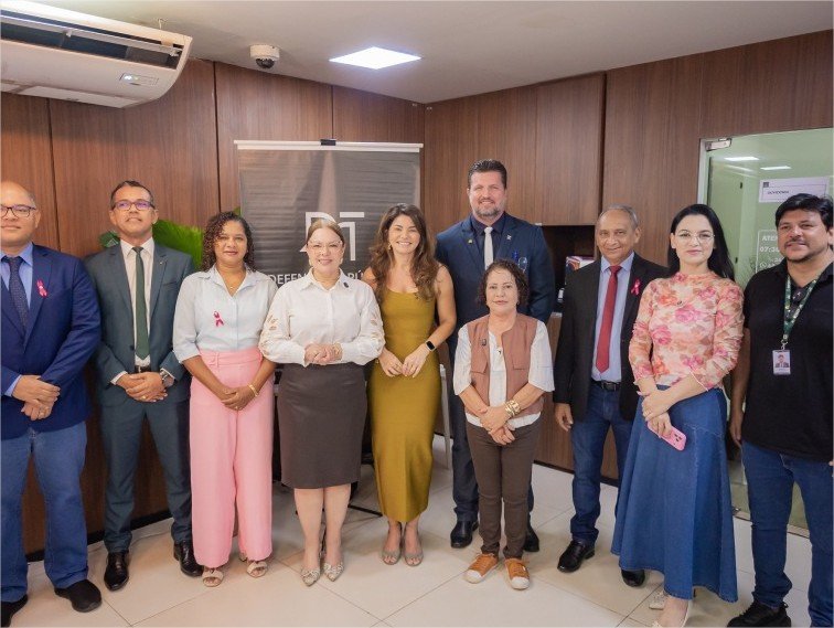 Câmara de Cuiabá recebe exposição “Desenhos que Falam”, que aborda a violência doméstica