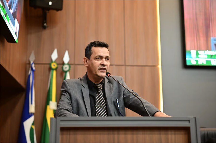 Kássio Coelho anuncia candidatura à Presidência da Câmara e protocola chapa na segunda-feira