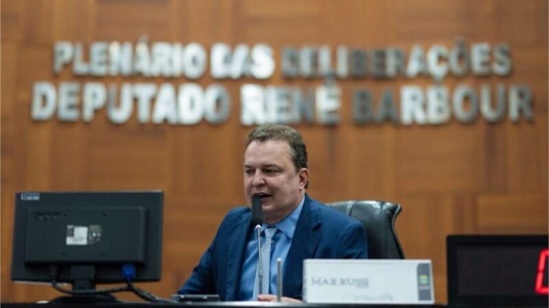 Max celebra os 88 anos de emancipação política de Poxoréu