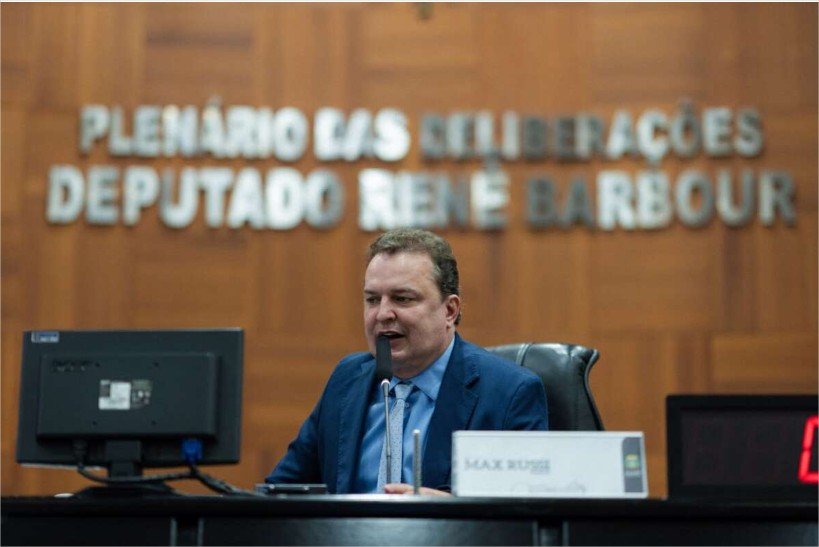Max celebra os 88 anos de emancipação política de Poxoréu