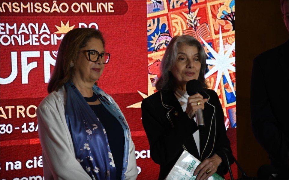Ministra cobra combate à misoginia e resgata memórias de mulheres apagadas na ciência