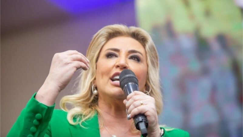 Márcia Pinheiro segue internada em UTI de hospital em São Paulo um mês após AVC