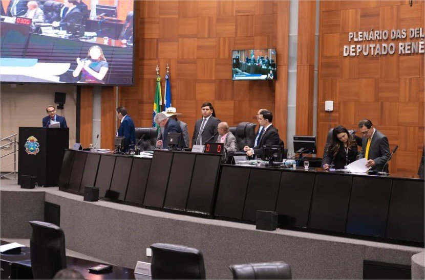 ALMT aprova projetos de apoio à agricultura familiar, saúde e educação em sessão ordinária