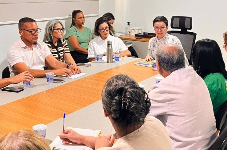 SMECEL alinha estratégias para encerrar ano letivo de 2026 e prepara ações para 2027