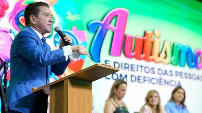 Sérgio Ricardo propõe curso superior para formar cuidadores de alunos com necessidade