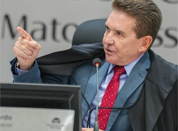 TCE-MT orienta municípios a recuperar ISSQN até dezembro para fortalecer receita no novo sistema tributário
