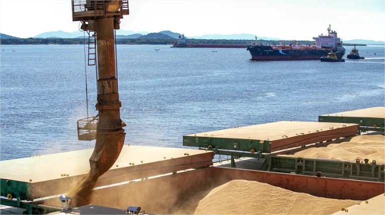 Exportações de soja batem recorde em setembro, apesar da queda nos preços no Brasil