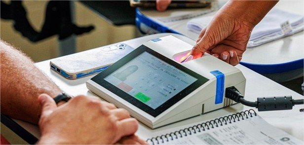 Como a Justiça Eleitoral identifica o eleitor na seção e blinda a votação contra fraudes