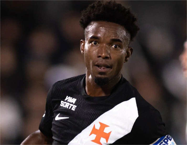 Thiago Mendes admite desgaste do Vasco após derrota para o São Paulo
