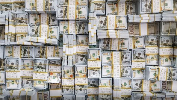 Dólar fecha acima de R$ 5,22 em dia de mal-estar global