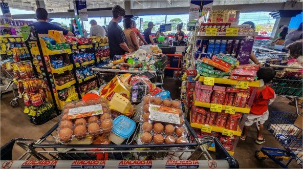 Consumo de alimentos cresce após proibição das bets no país, diz Abras