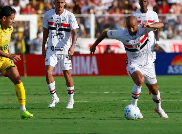 São Paulo arranca empate fora de casa com o Mirassol
